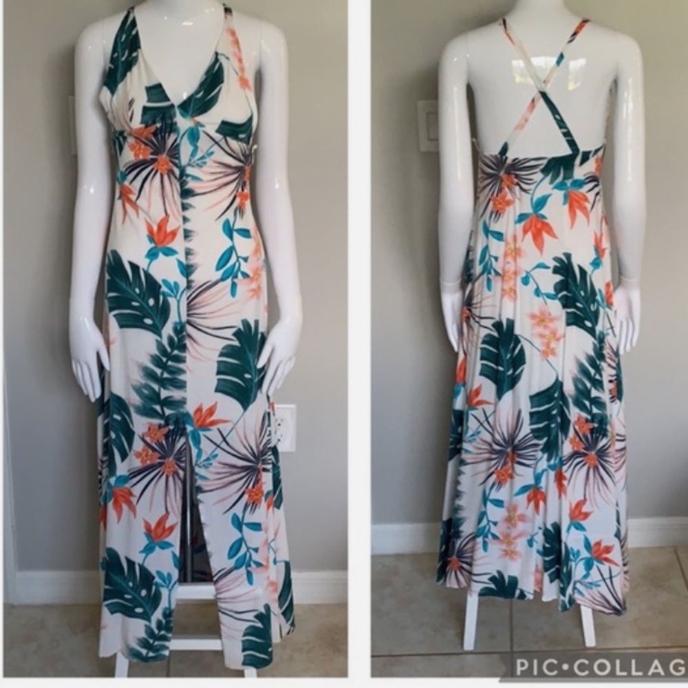 Maxi tropical print dress size small 🌴🌺🌴